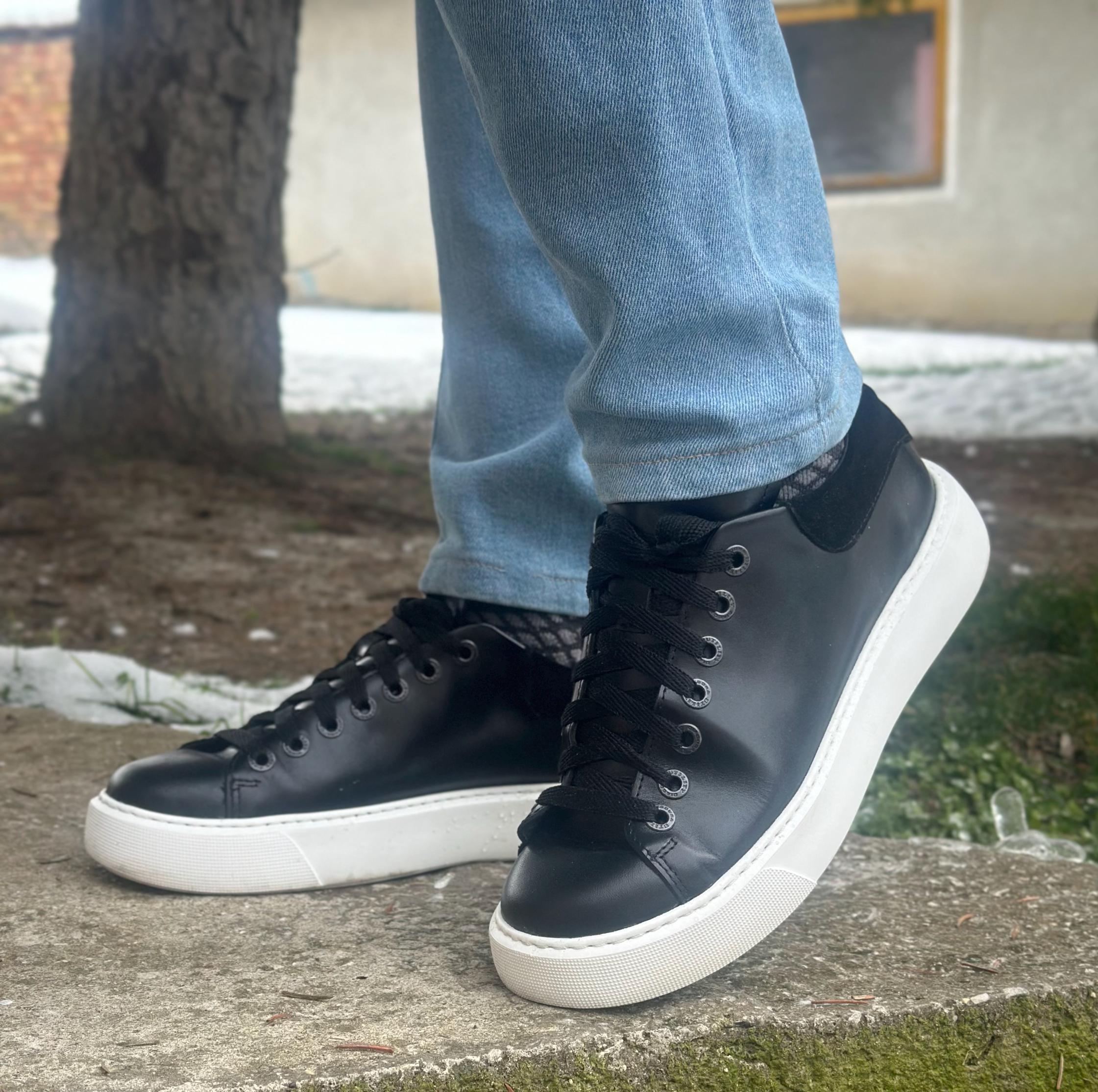 Men's Genuine Leather Sneakers Black For Men Extravagant